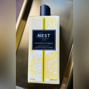 NEW Nest Fragrances New York. Grapefruit & Verbena Body Lotion 10 fl oz.